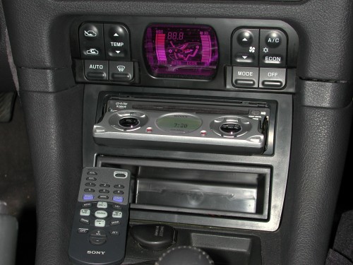 CDX-M800 installed, face open