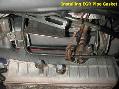 Installing EGR pipe gasket